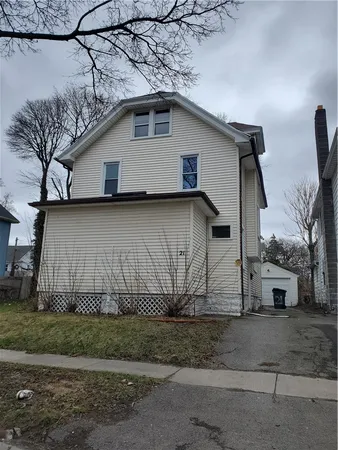 $112,900 | 21 Manitou Street, Rochester, NY 14621