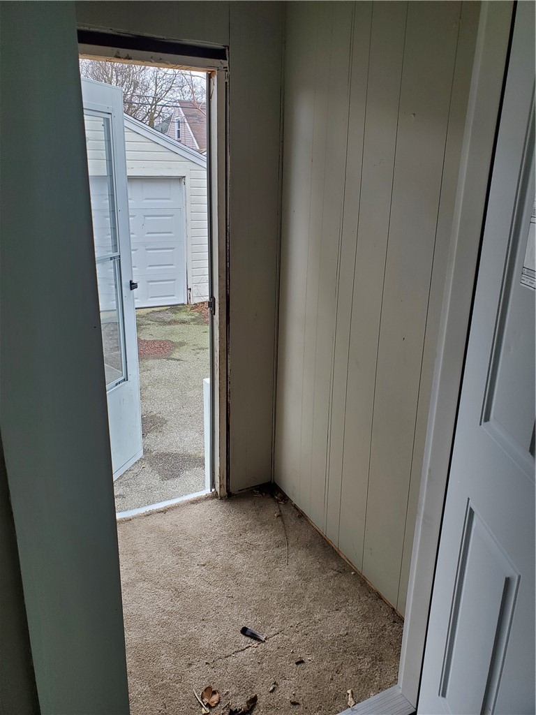 21 Manitou Street Rochester, NY 14621 - Photo 5 of 28 Back entrance