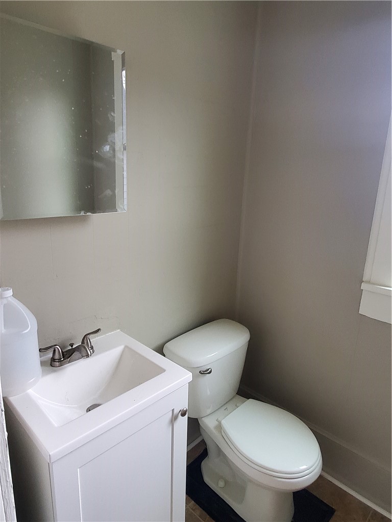 21 Manitou Street Rochester, NY 14621 - Photo 7 of 28 1st Floor Bathroom