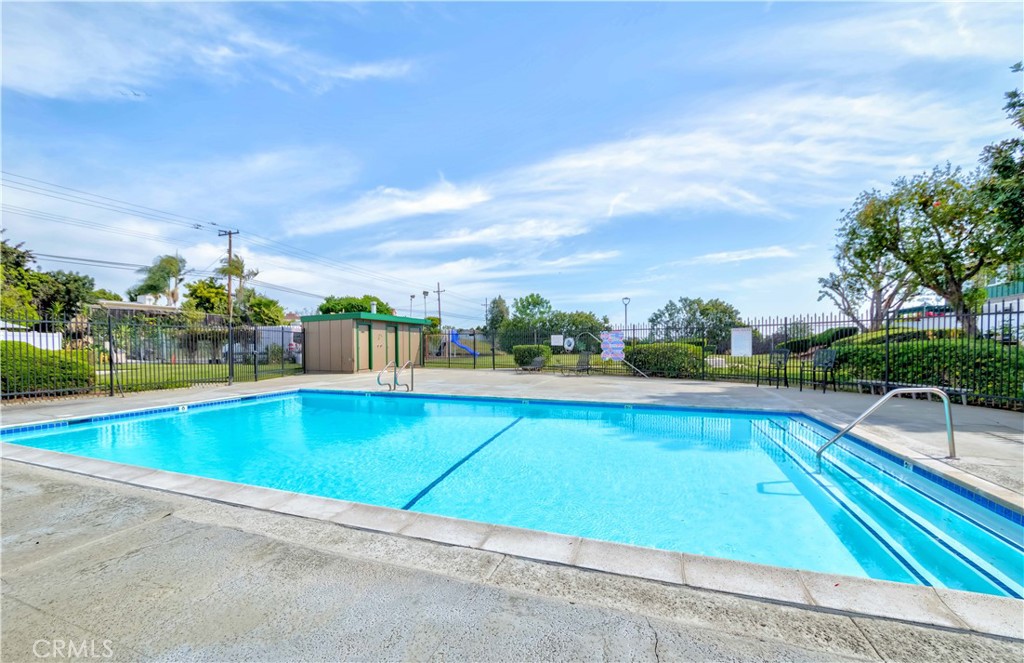 8237 Haseltine Green Buena Park, CA 90621 - Photo 26 of 28