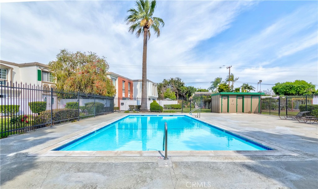 8237 Haseltine Green Buena Park, CA 90621 - Photo 27 of 28