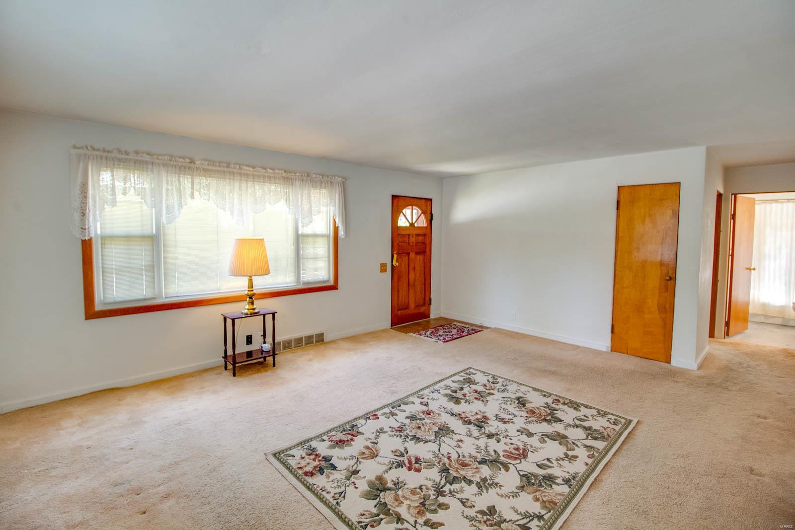 943 Danforth Street Alton, IL 62002 - Photo 5 of 23