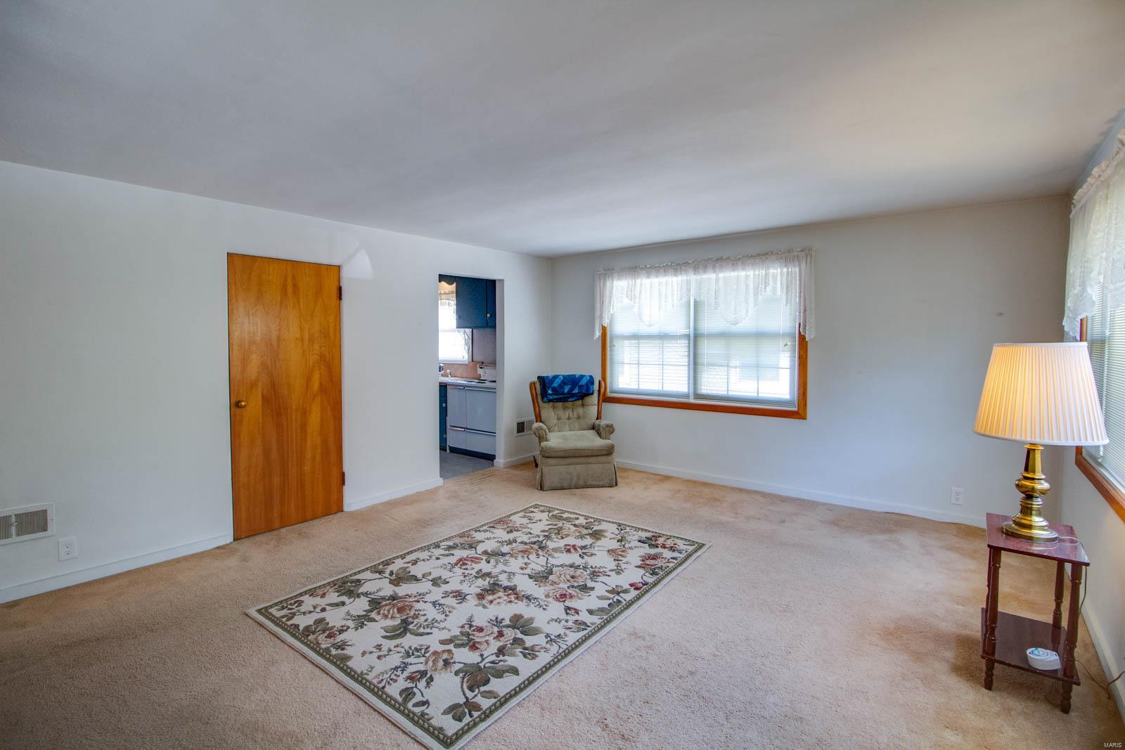 943 Danforth Street Alton, IL 62002 - Photo 6 of 23