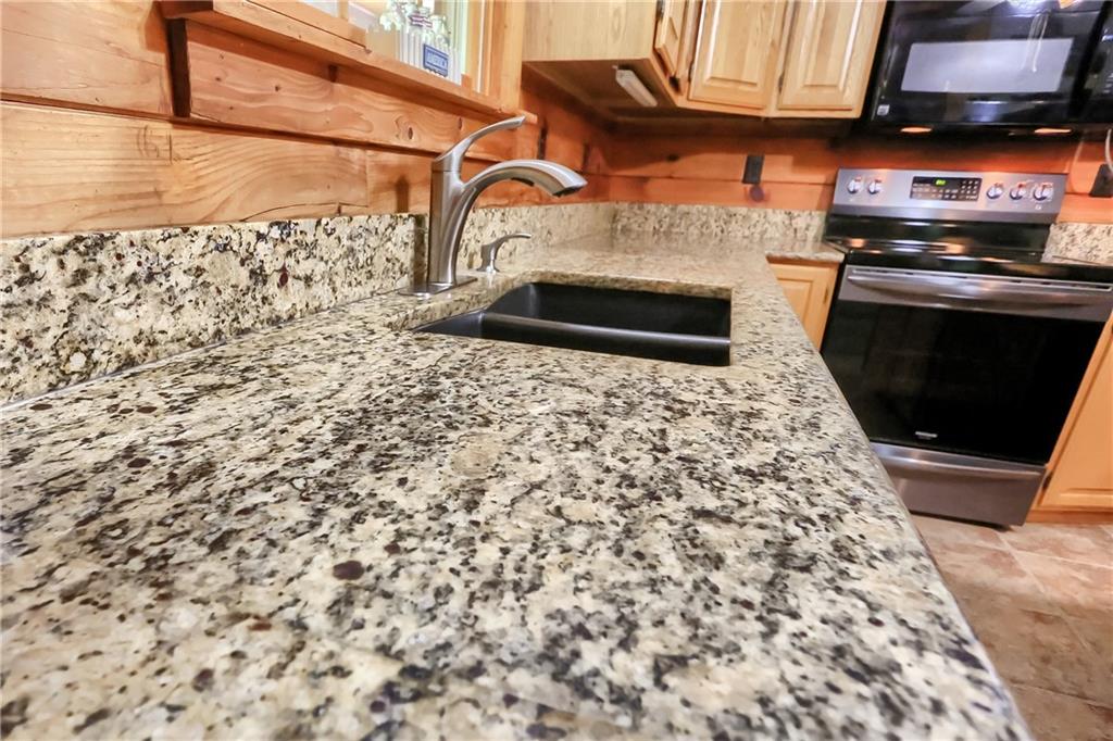 1246 West Lancaster Road Harmony, PA 16037 - Photo 24 of 50 Gallery Image 24