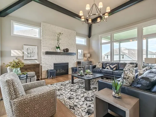 $1,875,000 | 8625 Westridge Court, Parkville, MO 64152