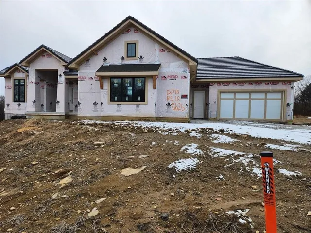 $1,875,000 | 8625 Westridge Court, Parkville, MO 64152