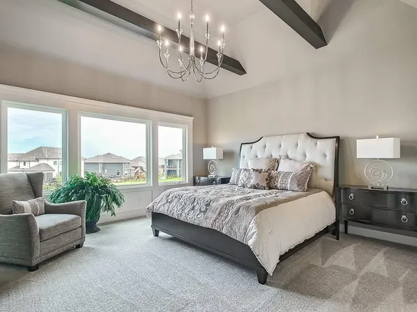 $1,875,000 | 8625 Westridge Court, Parkville, MO 64152