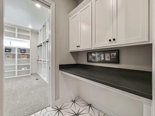 $1,875,000 | 8625 Westridge Court, Parkville, MO 64152