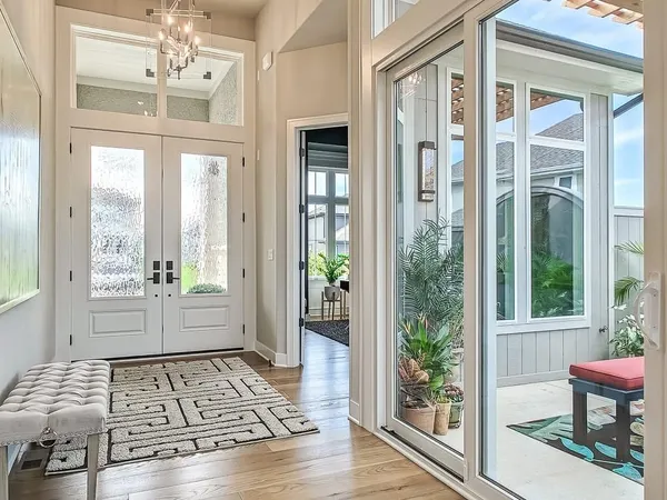 $1,875,000 | 8625 Westridge Court, Parkville, MO 64152