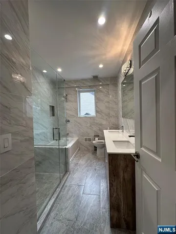 $6,000 | 16 Engle Street, Cresskill, NJ 07626