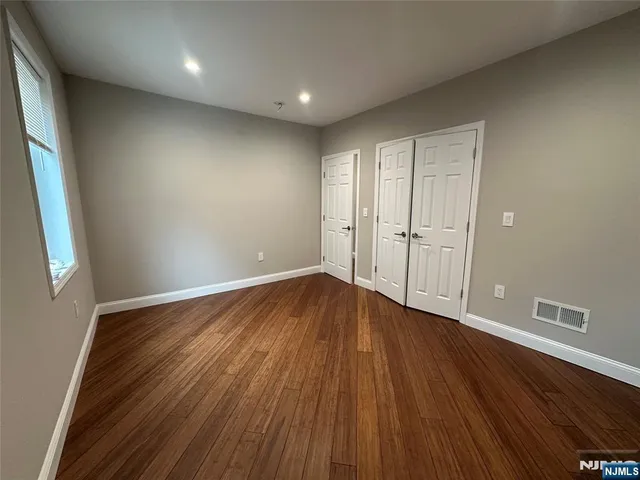 $6,000 | 16 Engle Street, Cresskill, NJ 07626