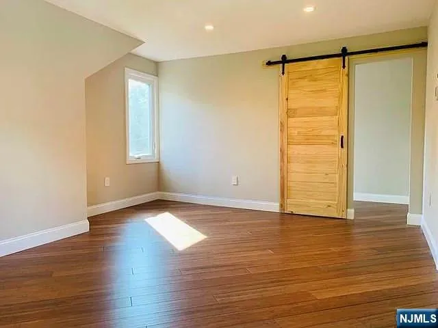 $6,000 | 16 Engle Street, Cresskill, NJ 07626