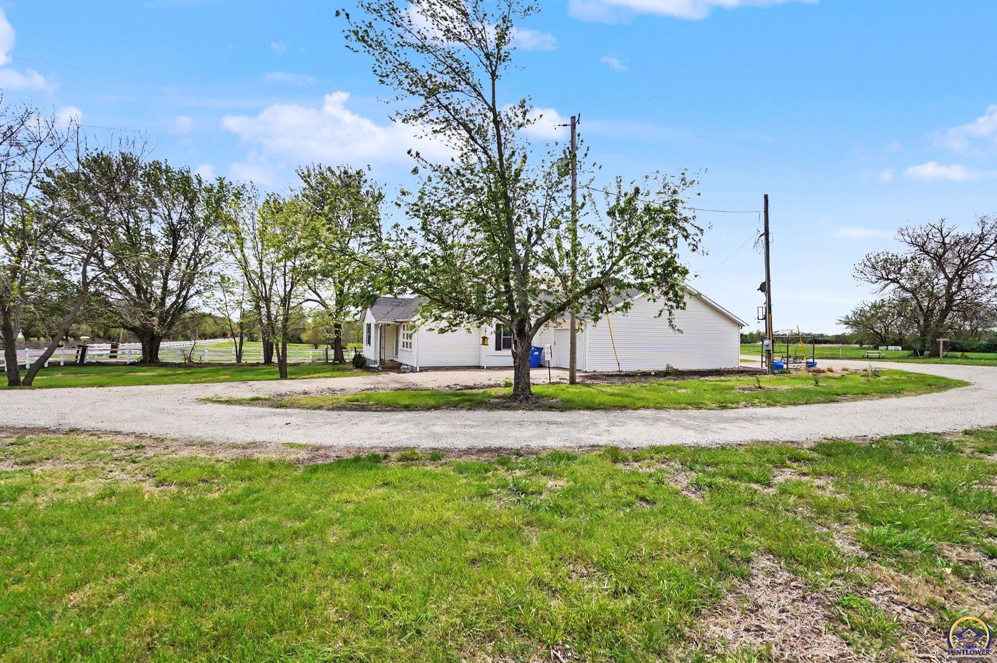 5131 Southwest Urish Road Topeka, KS 66610 - Photo 59 of 62