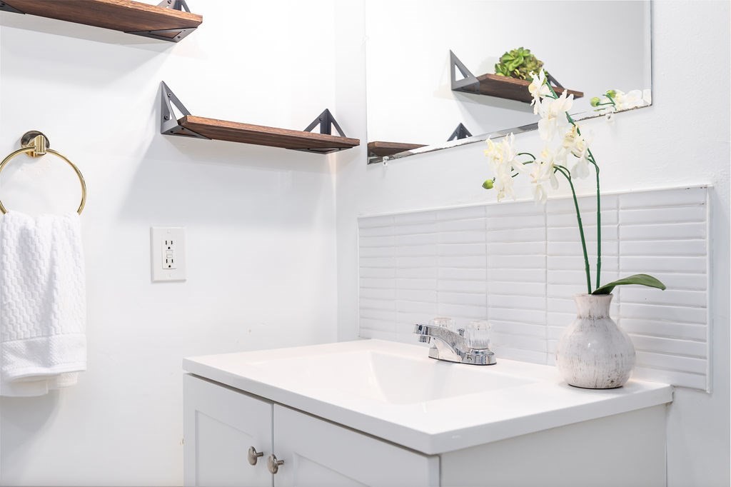 111 Foster Street, Unit 416 Peabody, MA 01960 - Photo 30 of 30