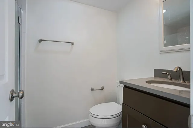 $2,500 | 5353 Columbia Pike, Unit 602, Arlington, VA 22204