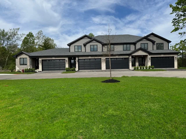 $549,900 | 11323 1st Street, Mokena, IL 60448