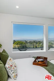 $2,595,000 | 3345 Wonder View Drive, Los Angeles, CA 90068