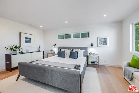 $2,595,000 | 3345 Wonder View Drive, Los Angeles, CA 90068