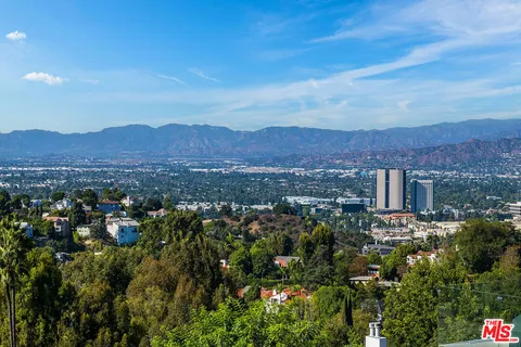 $2,595,000 | 3345 Wonder View Drive, Los Angeles, CA 90068