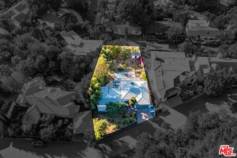$2,595,000 | 3345 Wonder View Drive, Los Angeles, CA 90068