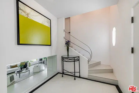 $2,595,000 | 3345 Wonder View Drive, Los Angeles, CA 90068