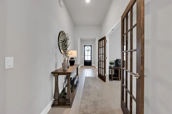 $490,000 | 922 Cardinal Drive, Midlothian, TX 76065