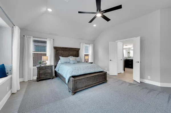 $490,000 | 922 Cardinal Drive, Midlothian, TX 76065