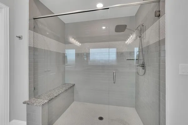 $490,000 | 922 Cardinal Drive, Midlothian, TX 76065