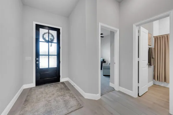 $490,000 | 922 Cardinal Drive, Midlothian, TX 76065