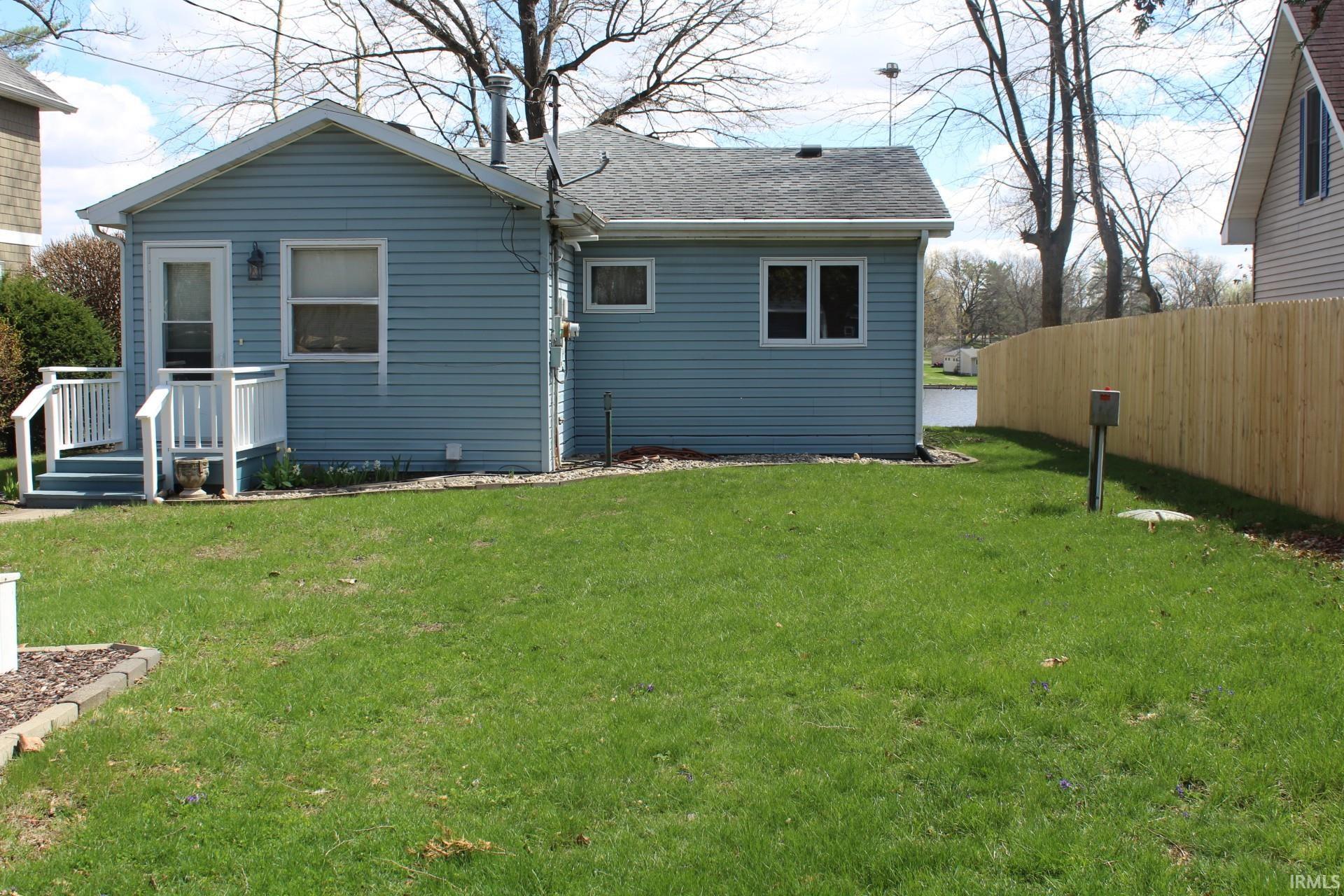 5889 North Stahl Road Monon, IN 47959 - Photo 4 of 34