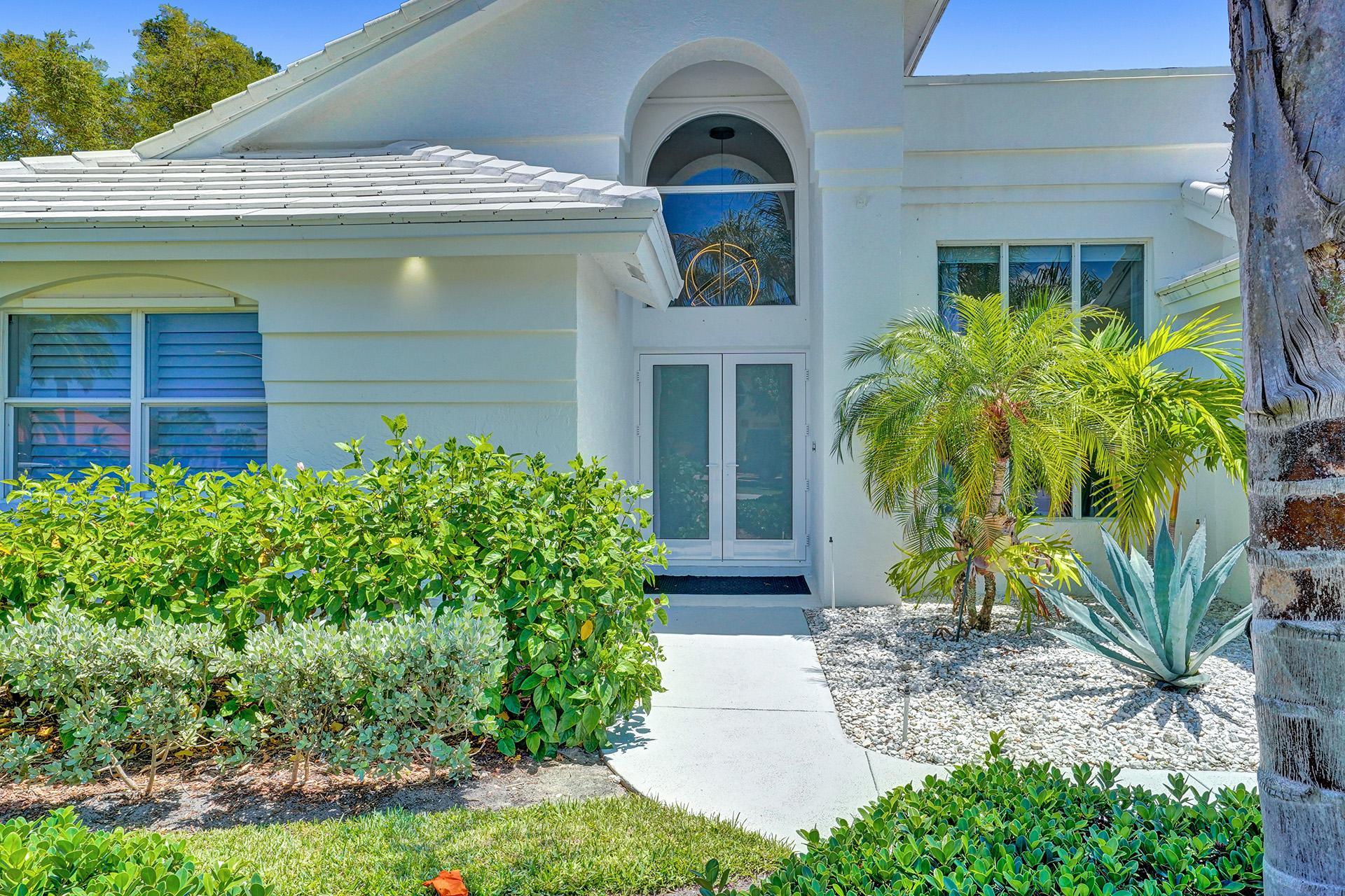 7532 Fairway Trail Boca Raton, FL 33487 - Photo 3 of 70 DSC06111