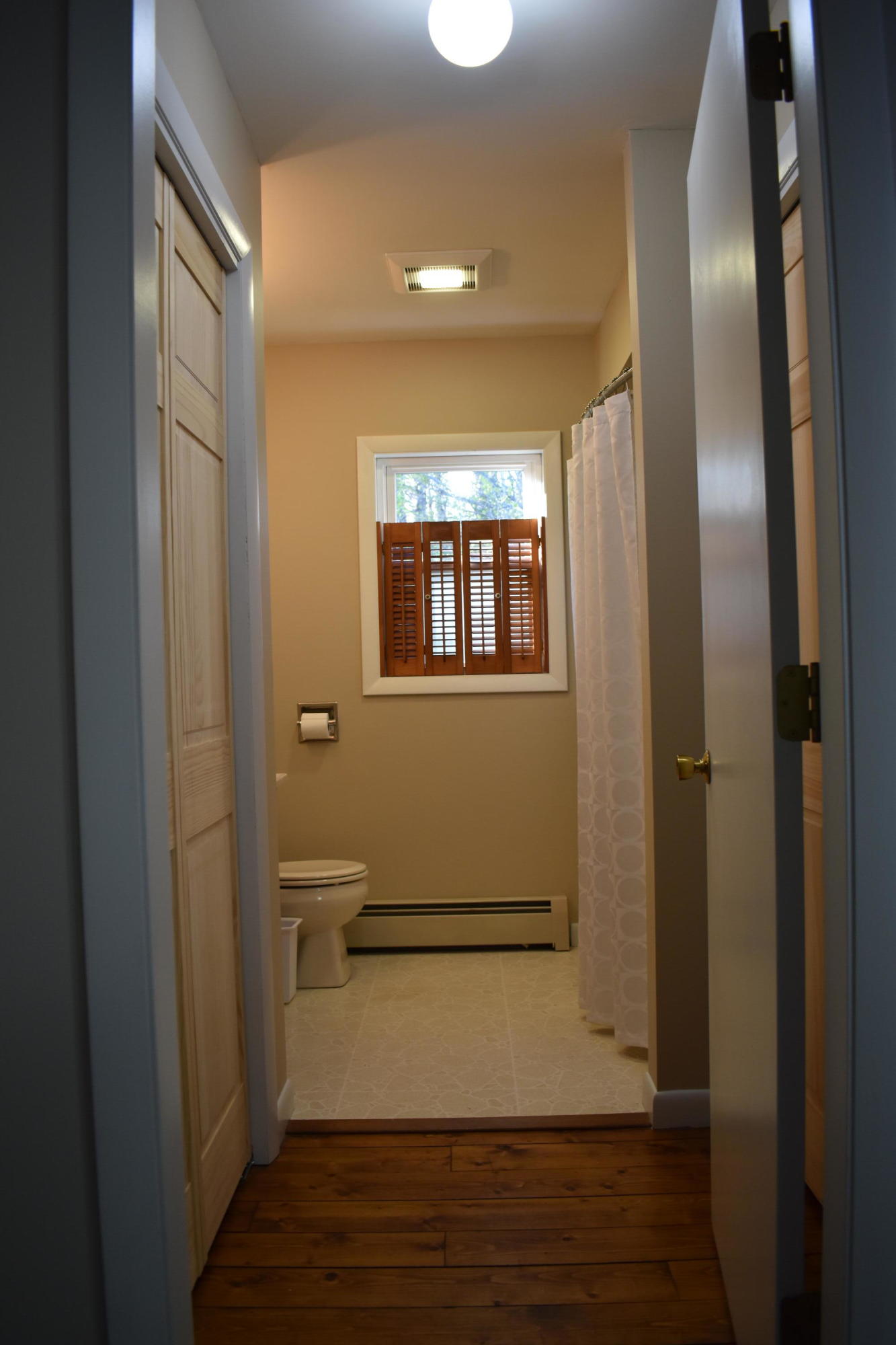 1436 Carmel Road North Hampden, ME 04444 - Photo 25 of 37 Primary bath