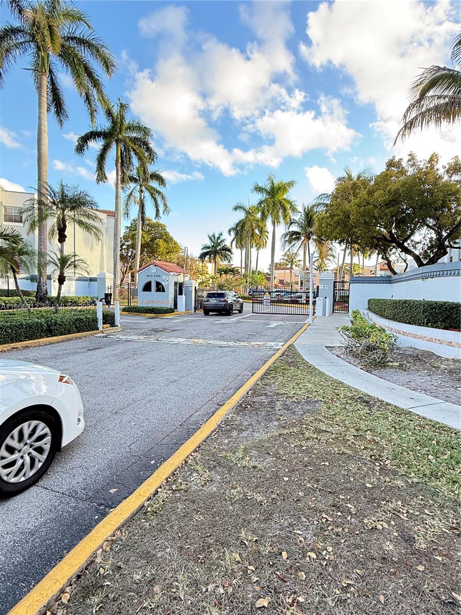 6272 Northwest 186th Street, Unit 301 Hialeah, FL 33015 - Photo 6 of 24
