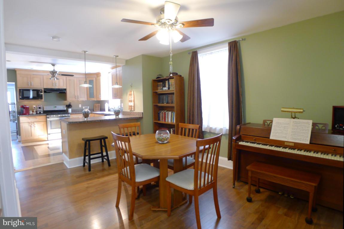 309 Front Street Lititz, PA 17543 - Photo 14 of 22