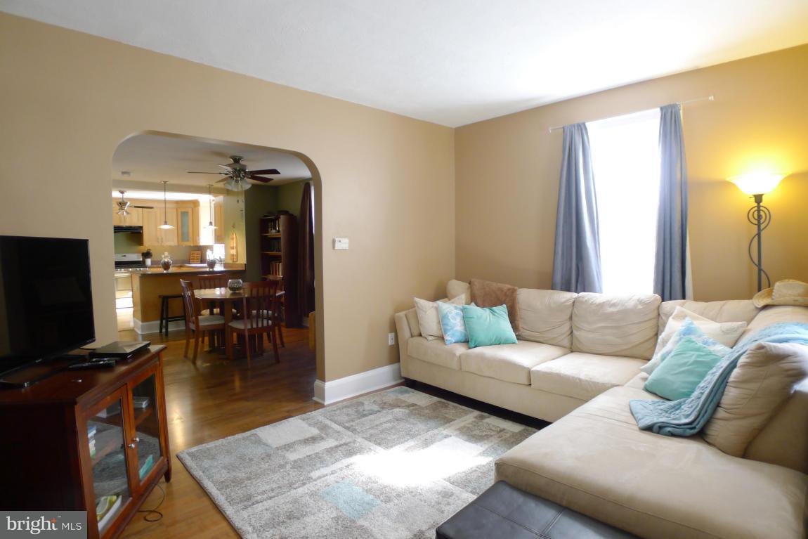 309 Front Street Lititz, PA 17543 - Photo 6 of 22