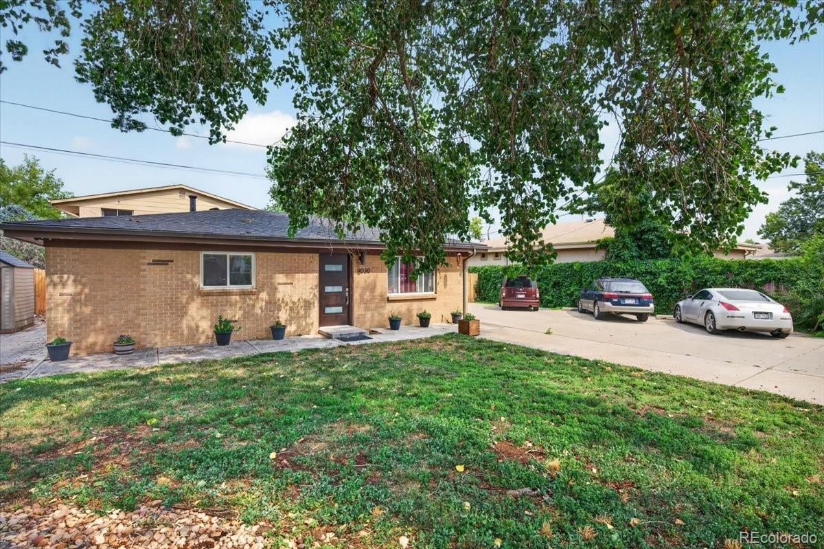 9030 Elm Court Denver, CO 80260 - Photo 15 of 50