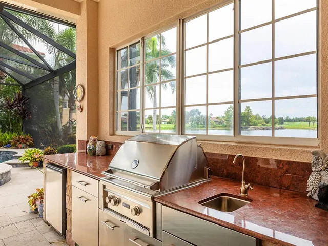 $1,949,000 | 12714 Deacons Place, Lakewood Ranch, FL 34202