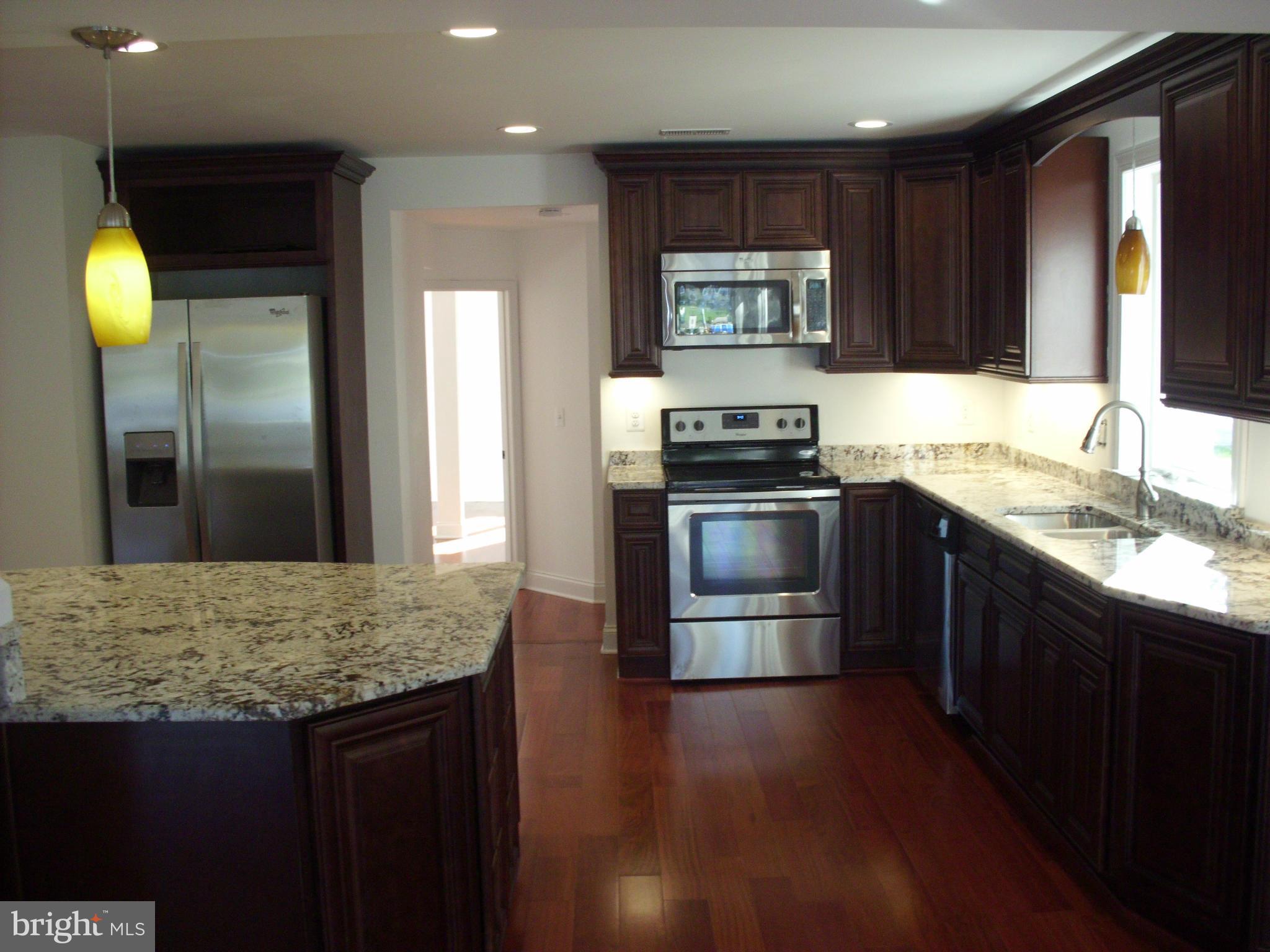 7988 West Riverside Drive Pasadena, MD 21122 - Photo 19 of 30 Kitchen