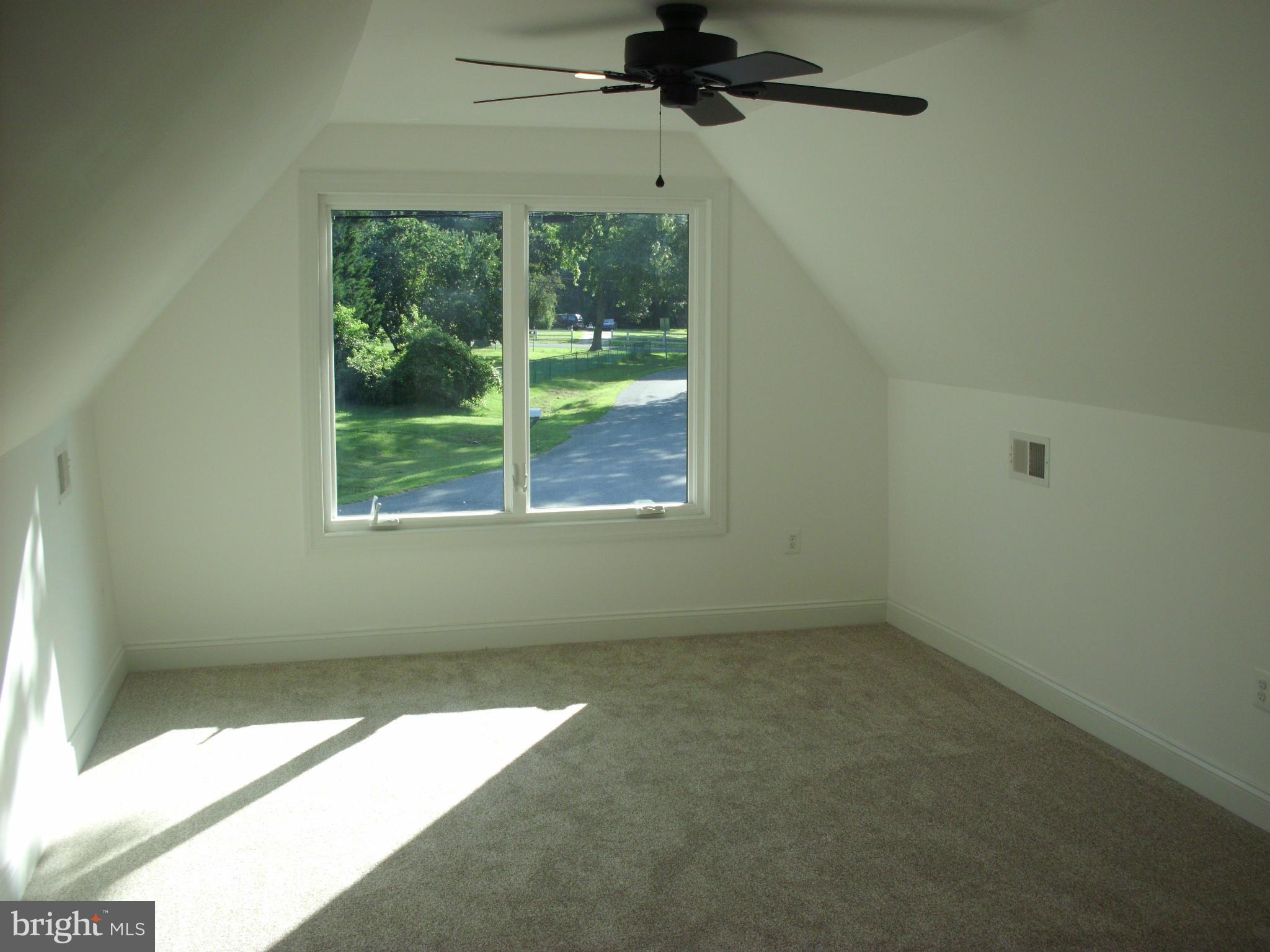 7988 West Riverside Drive Pasadena, MD 21122 - Photo 26 of 30 Bedroom