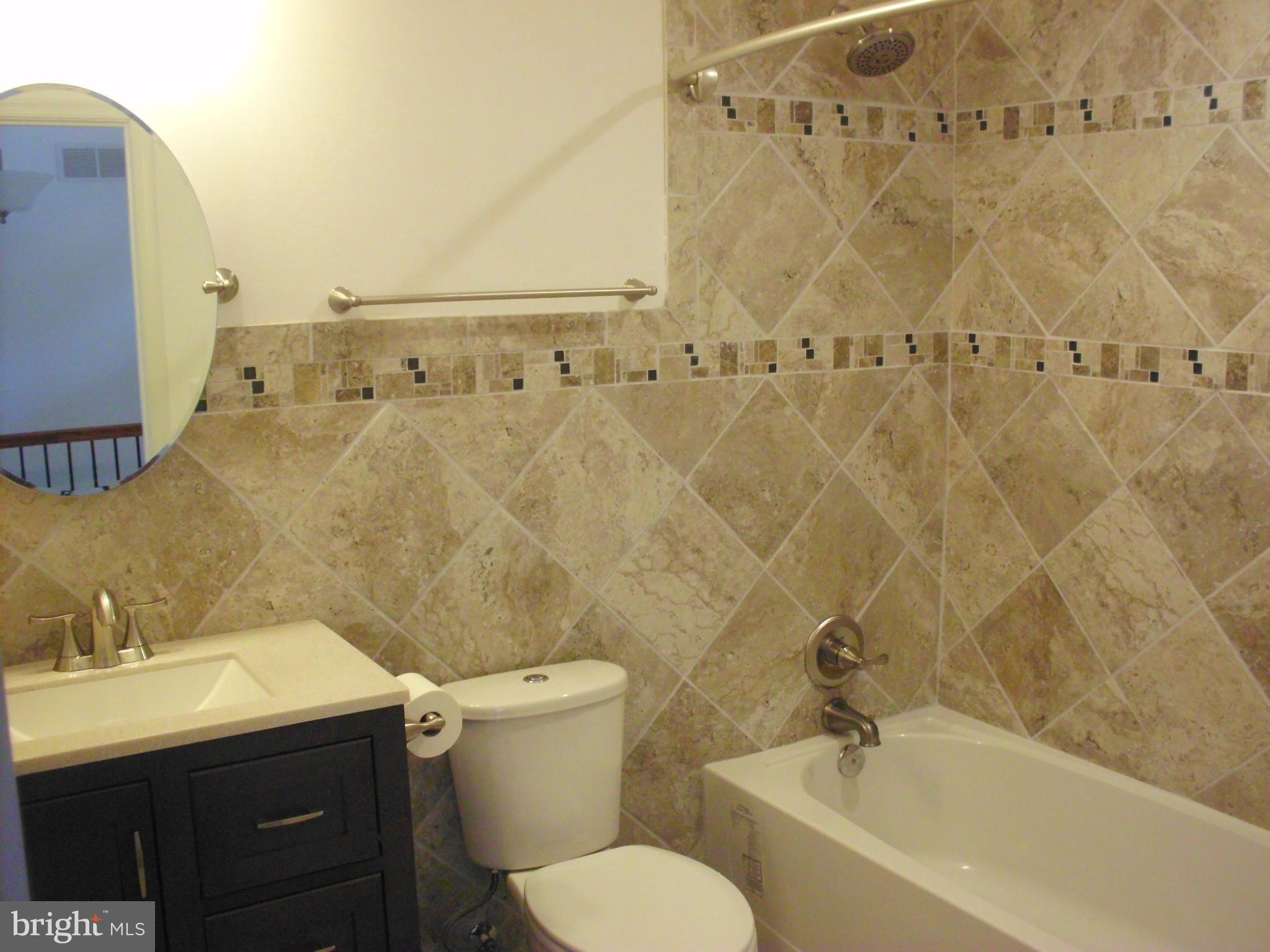 7988 West Riverside Drive Pasadena, MD 21122 - Photo 27 of 30 Bath