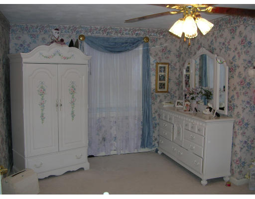 53 Independence Road Feeding Hills, MA 01030 - Photo 8 of 15 Gallery Image 8