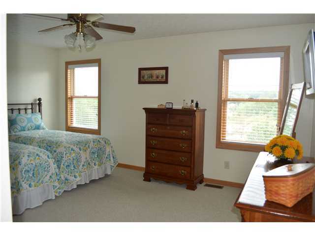1900 Blue Jay Road Heath, OH 43056 - Photo 12 of 18 Gallery Image 12