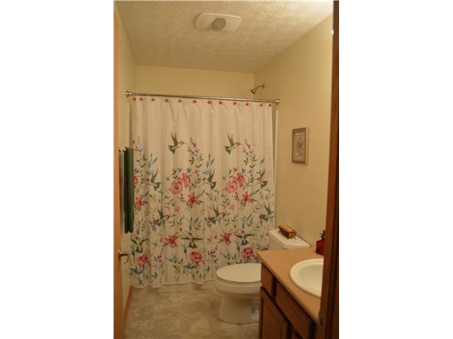 1900 Blue Jay Road Heath, OH 43056 - Photo 16 of 18 Gallery Image 16