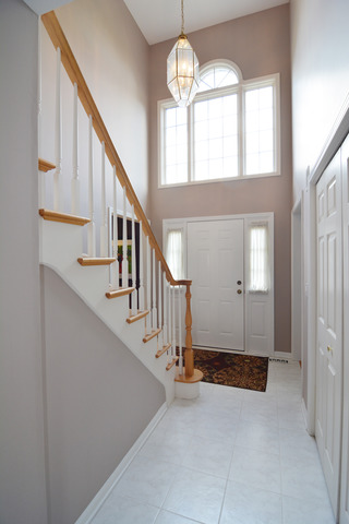 2831 Randall Ridge Court Elgin, IL 60124 - Photo 3 of 25