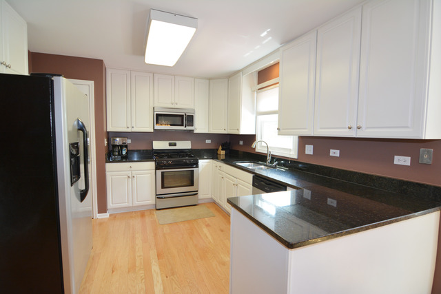 2831 Randall Ridge Court Elgin, IL 60124 - Photo 7 of 25
