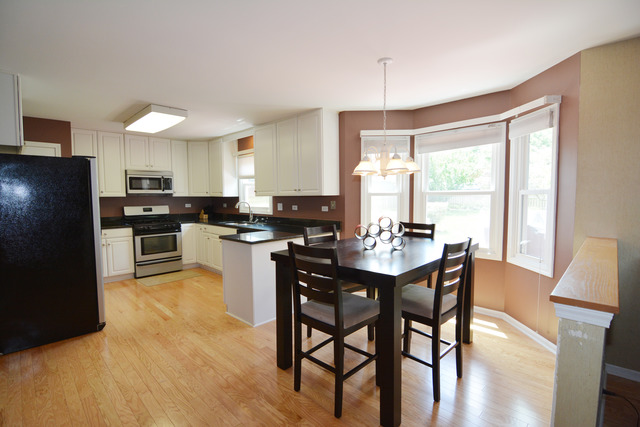 2831 Randall Ridge Court Elgin, IL 60124 - Photo 8 of 25