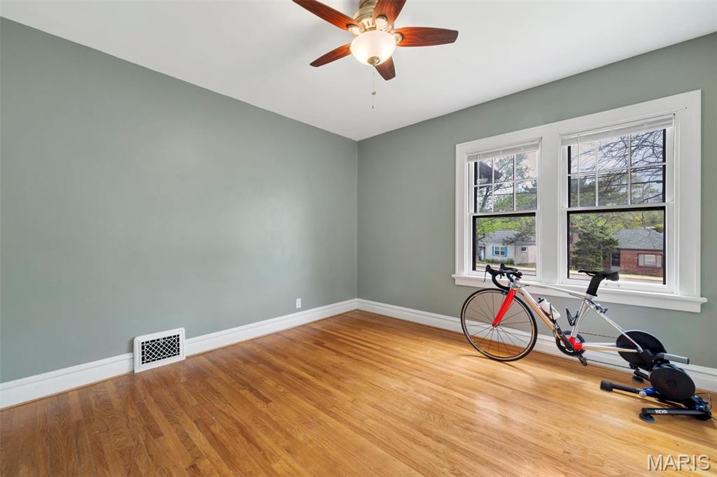 439 North Laclede Station Road St. Louis, MO 63119 - Photo 29 of 35