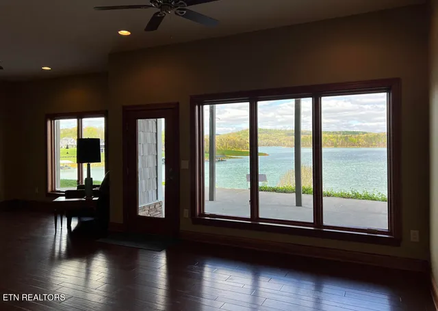 $1,890,500 | 304 Brittney Lane, Sharps Chapel, TN 37866