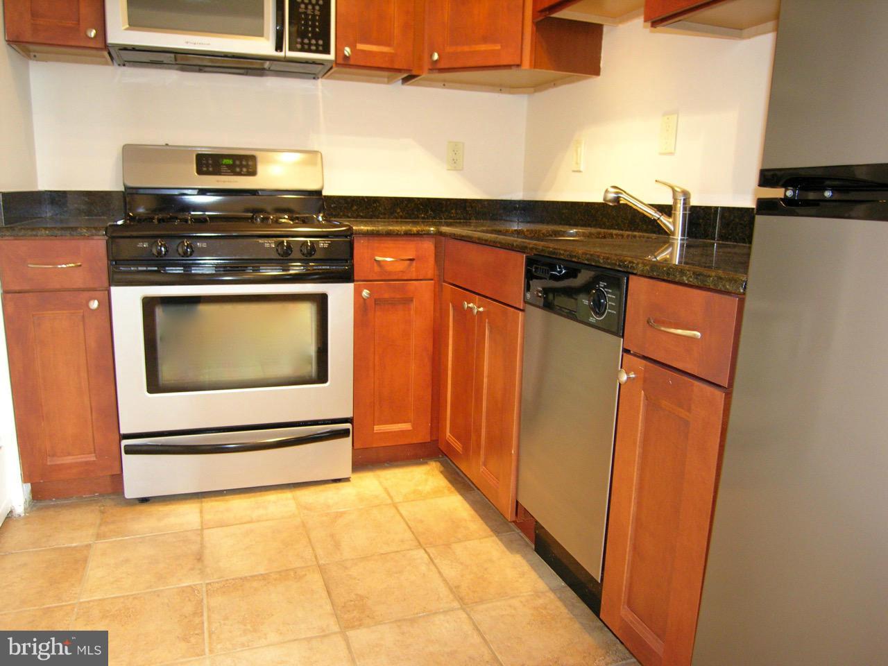 1245 4th Street Southwest, Unit E511 Washington, DC 20024 - Photo 8 of 25 Kitchen