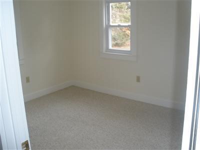 137 Baxter Road Hyannis, MA 02601 - Photo 8 of 9 an empty room with a window